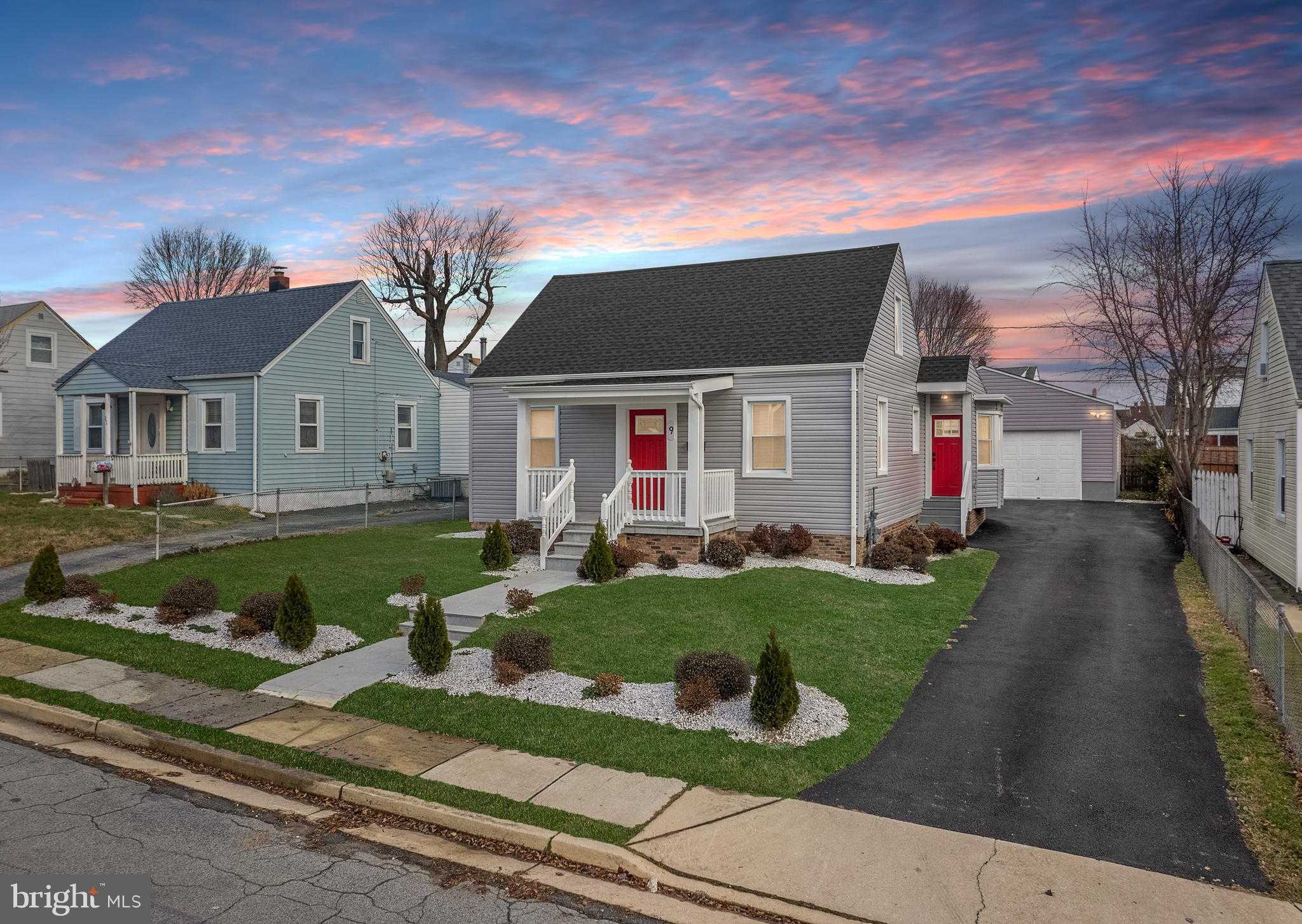 300 ABC Avenue, Fairfax, VA 34934